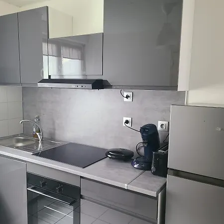 Lägenhet Proximite Gare Et Centre *